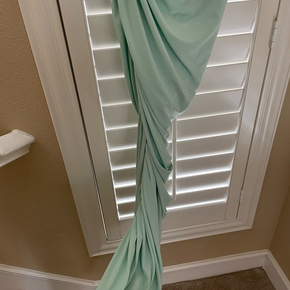 BRAND NEW Norma Kamali Diana Gown - Picture 8 of 10